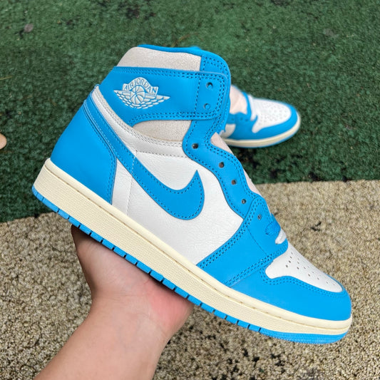 Jordan Retro 1 UNC