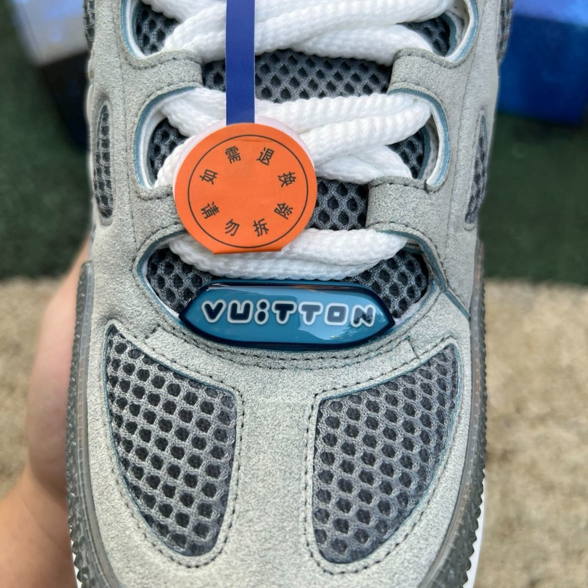 Louis Vuitton Skate Gris y Azul