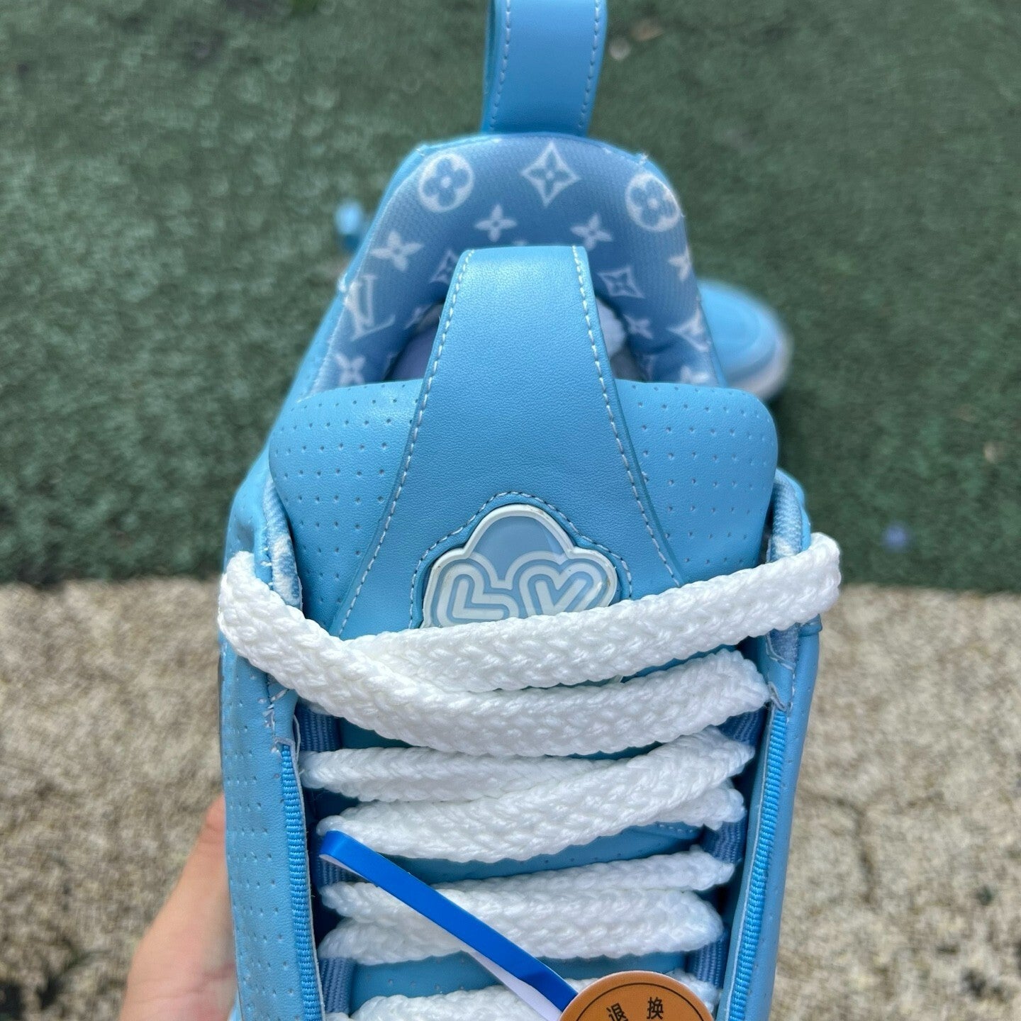 Louis Vuitton Skate Azul Cielo