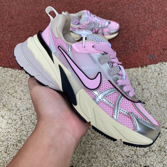 Nike V2K Run Rosado