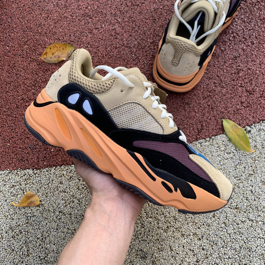 Adidas Yeezy 700 Boost Naranja y Beige