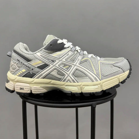 Asics Kahana 8 Gris