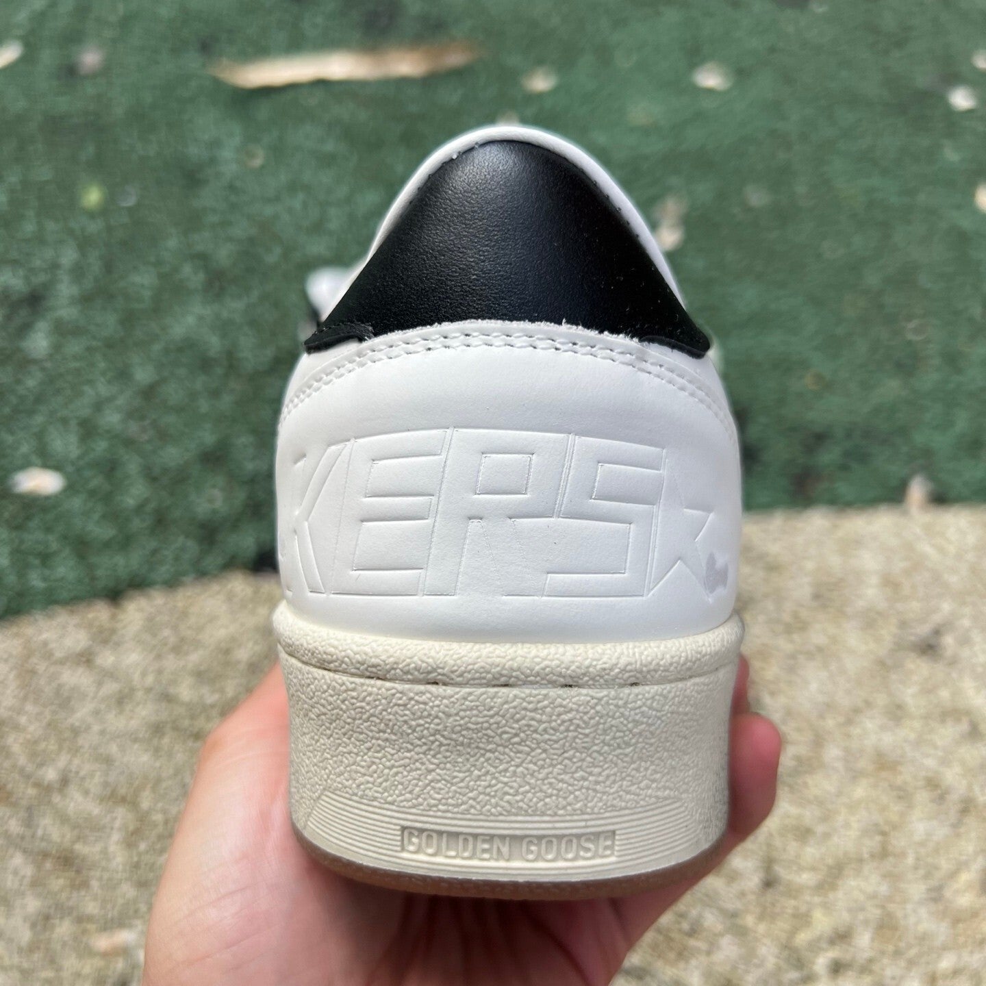 Golden Goose Ballstar Blanco y Negro