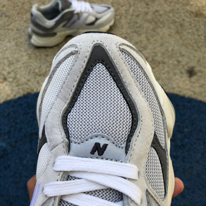 New Balance 9060 Gris Ratón