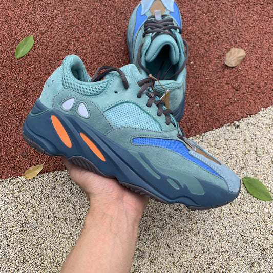 Adidas Yeezy 700 Boost Azul