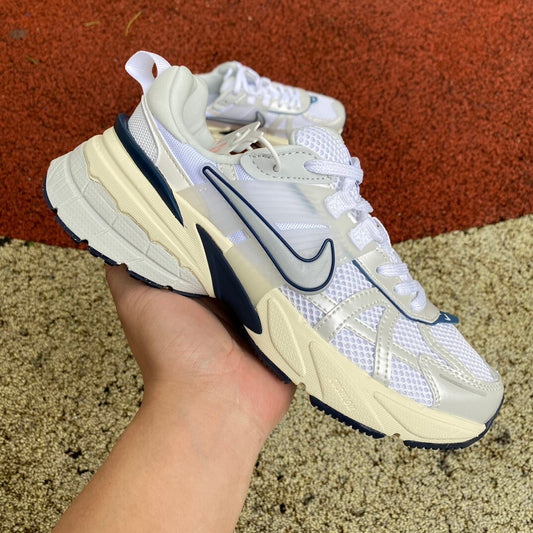 Nike V2K Run Blanco y Azul