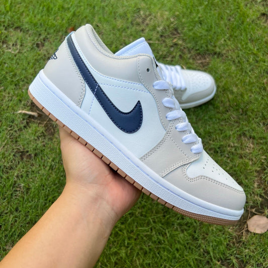Jordan Retro 1 Low Beige y Azul