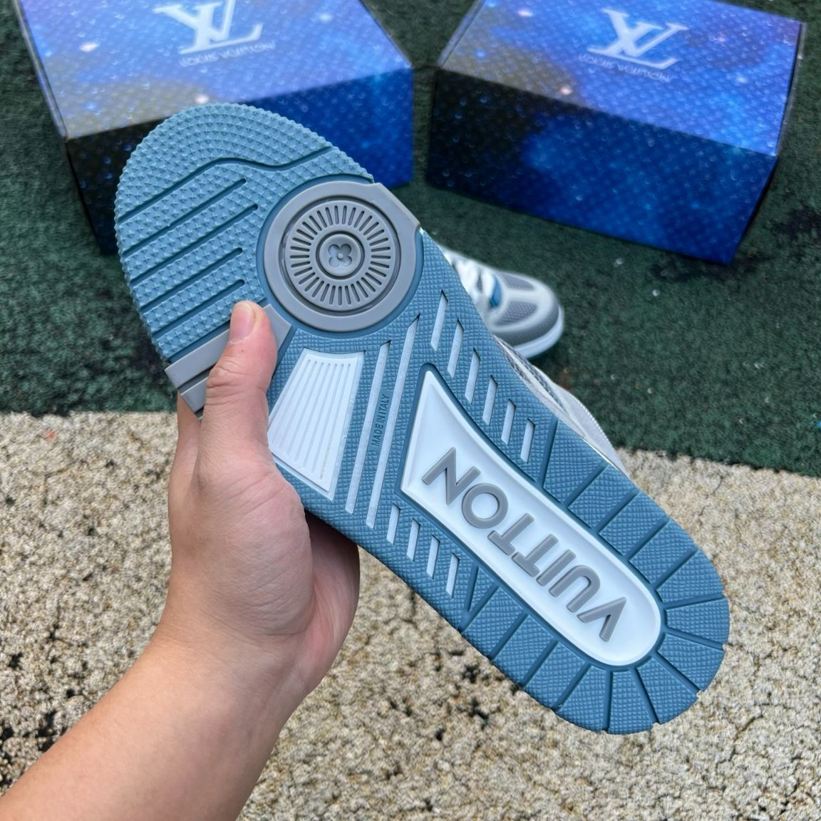 Louis Vuitton Skate Gris y Azul