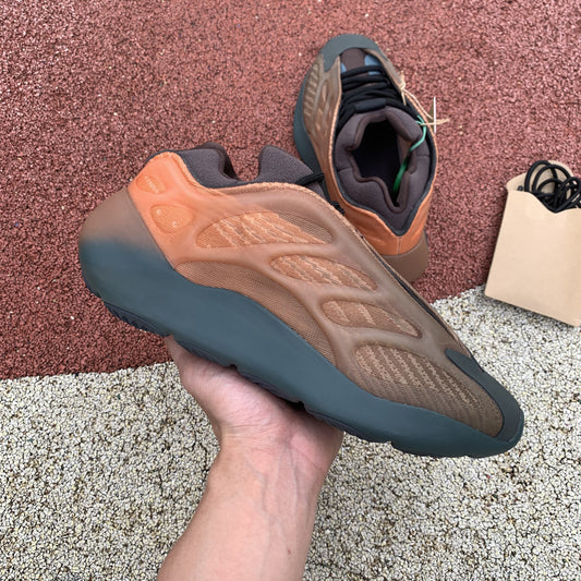 Adidas Yeezy 700 Naranja