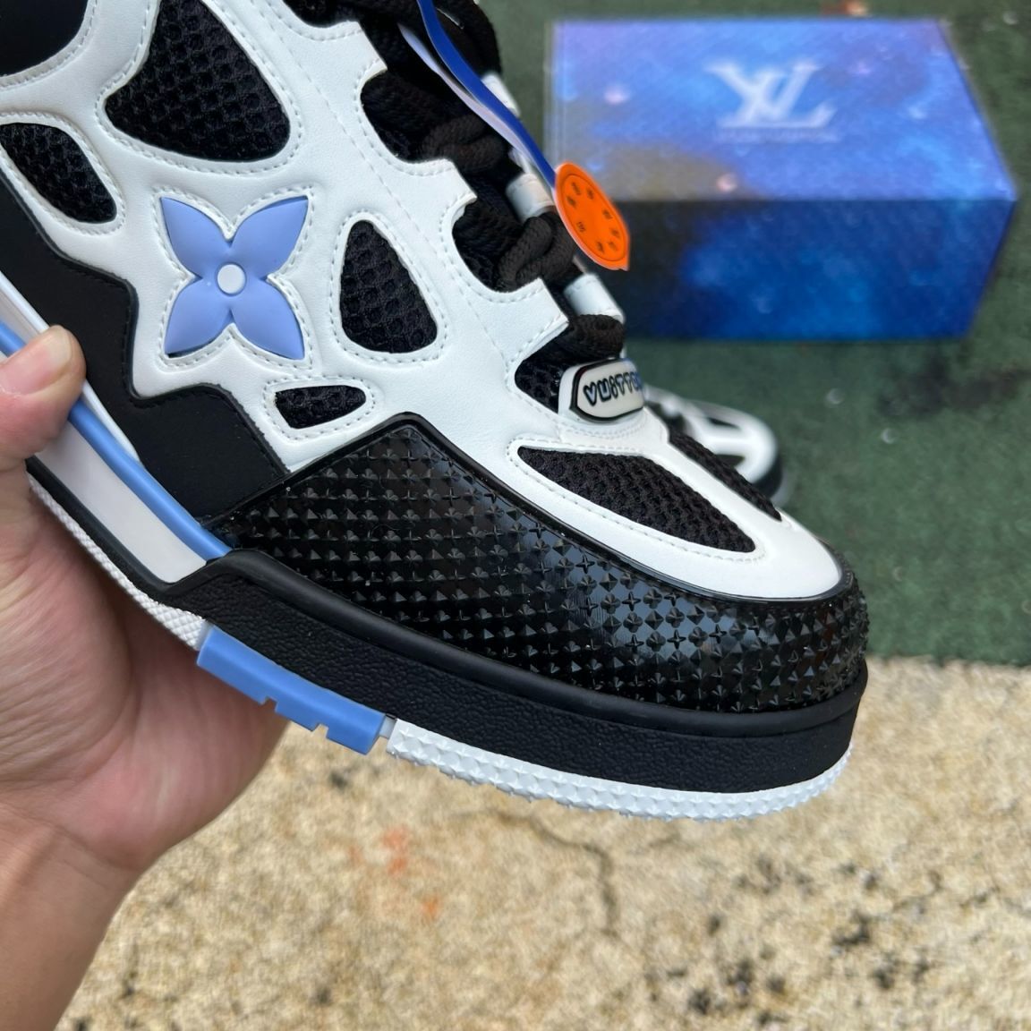 Louis Vuitton Skate Negro y Azul