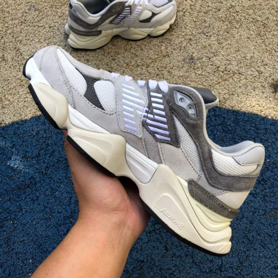 New Balance 9060 Gris Ratón