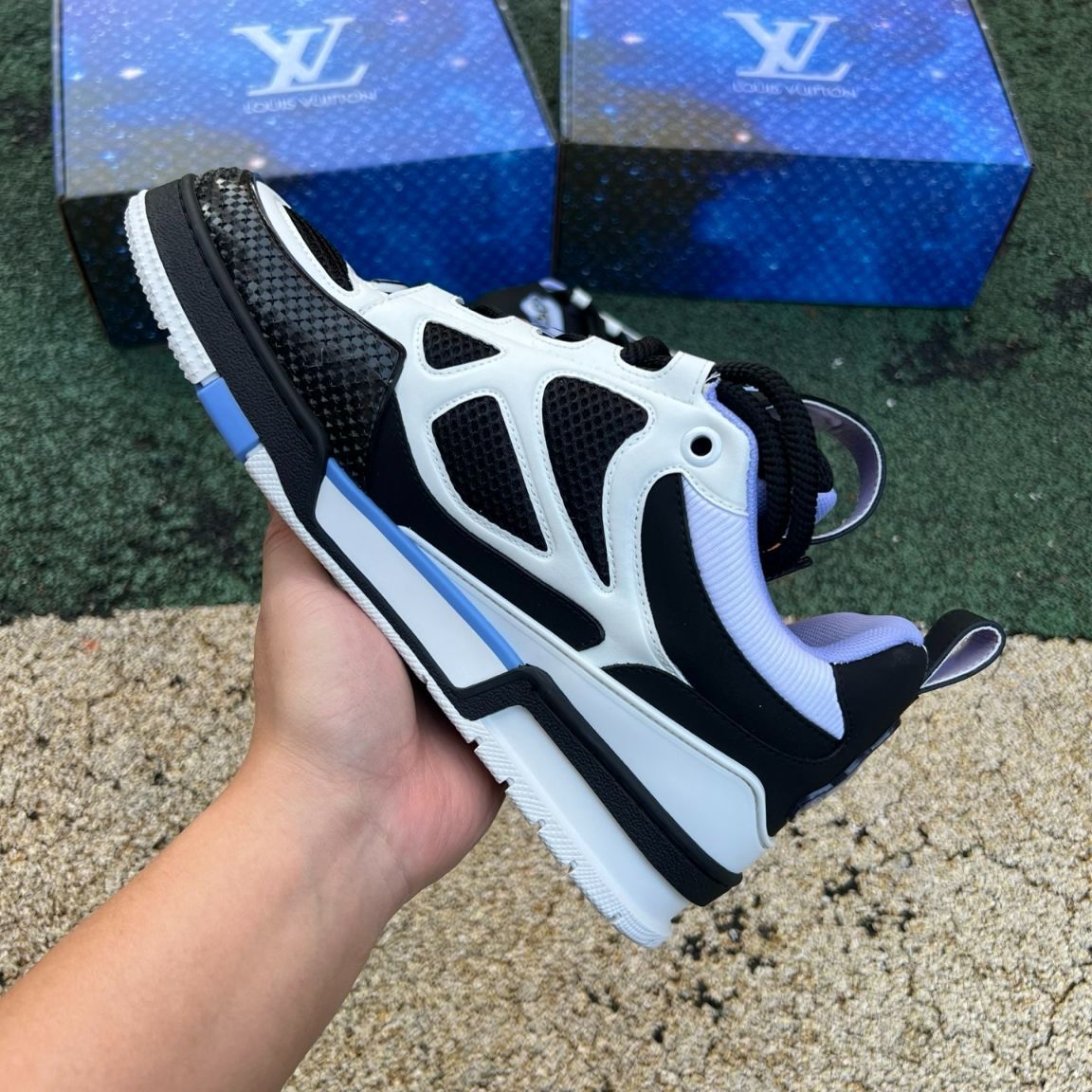 Louis Vuitton Skate Negro y Azul