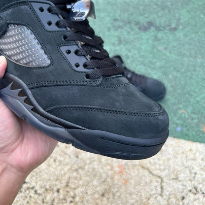 Jordan Retro 5 Black Cat