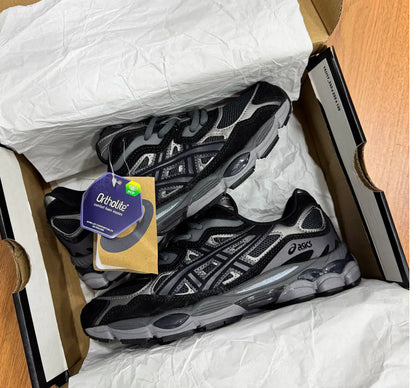 Asics Gel NYC Negro Gris