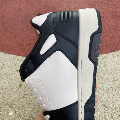 Off White Low Tops Negro y Blanco