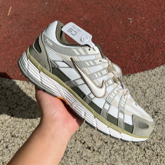 Nike P-6000 Verde Militar