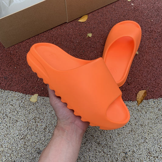 Yeezy Slide Orange