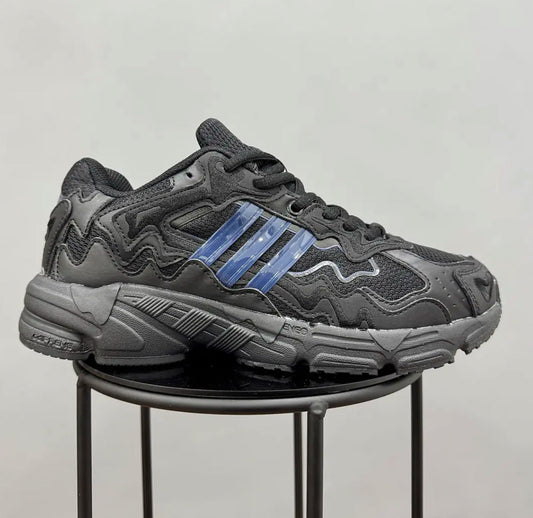 Adidas Response Cl Bad Bunny Black
