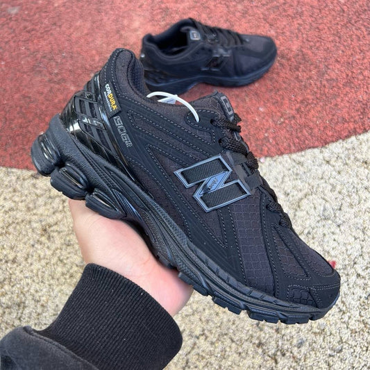 New Balance 1906 Negro