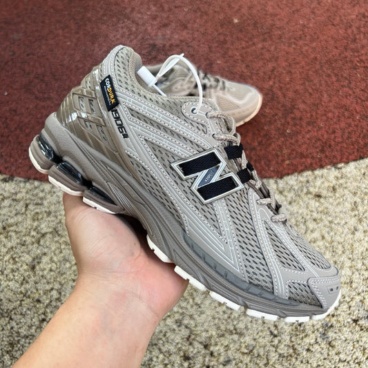 New Balance 1906R Beige