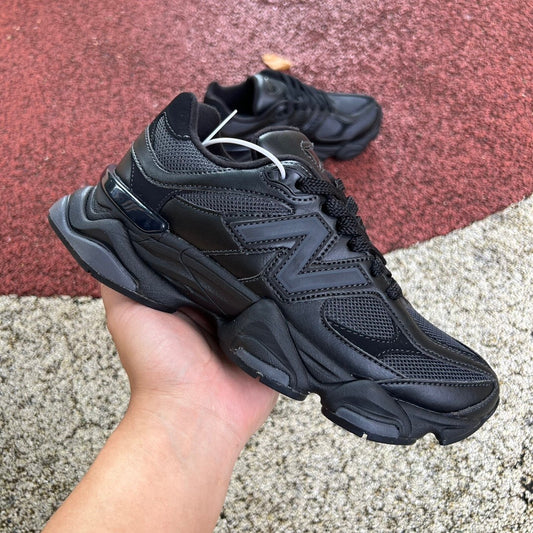 New Balance 9060 Total Black