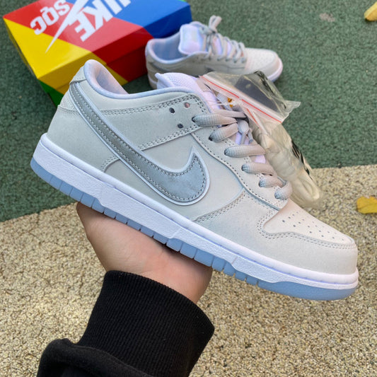 Nike Sb Dunk White Lobster