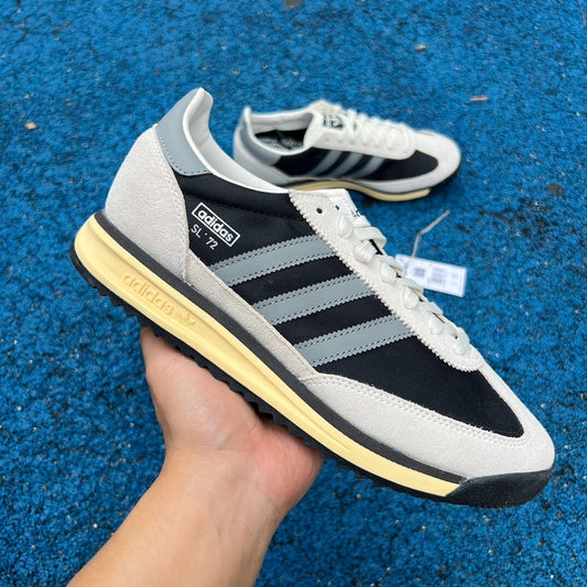 SL-72 Gris y Negro